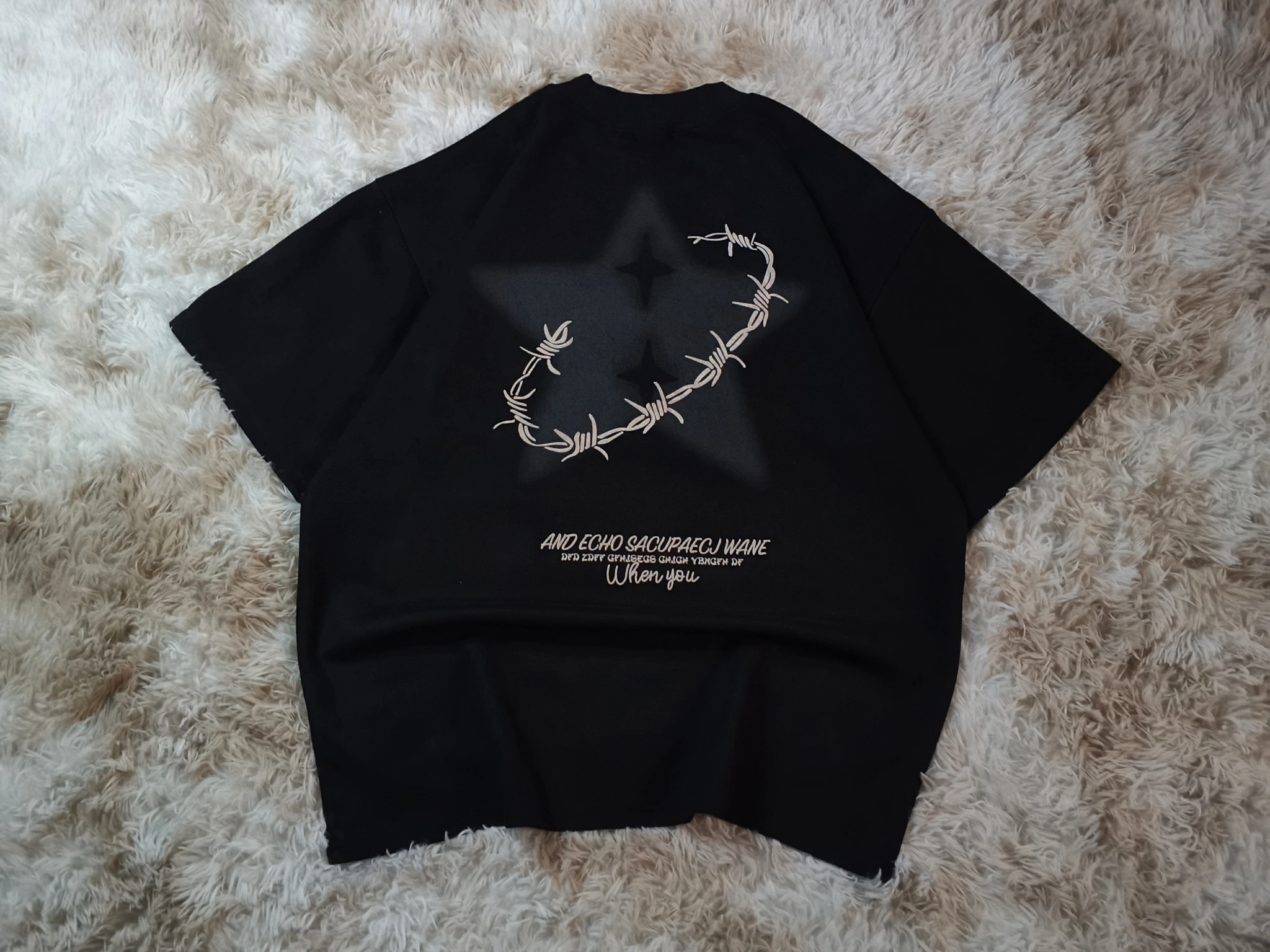 POLERA ESTAMPA ESTRELLA ♣️🔥 - vista 2