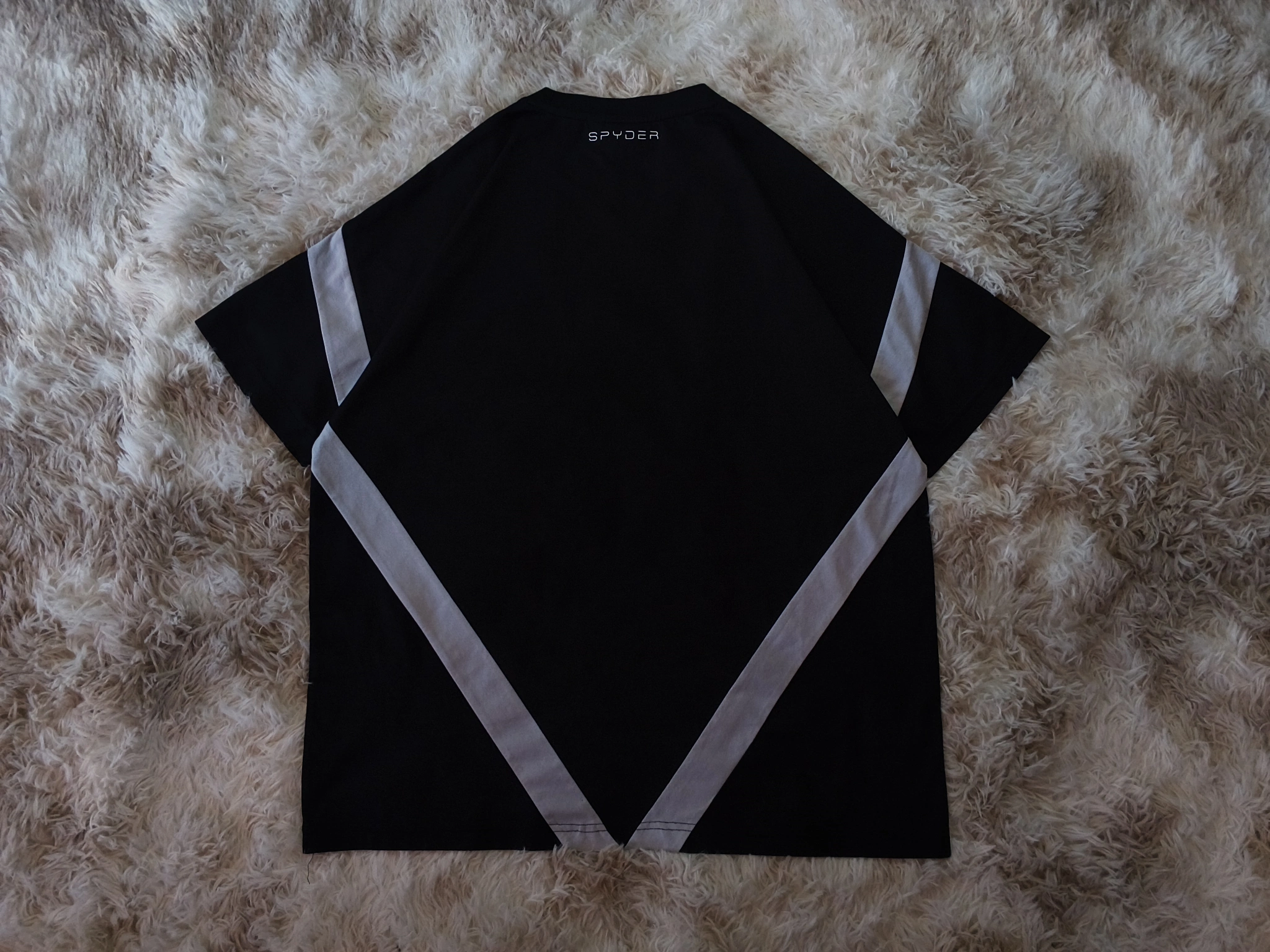 POLERA SPYDER DEPORTIVA NEGRA ♣️🔥 - vista 2