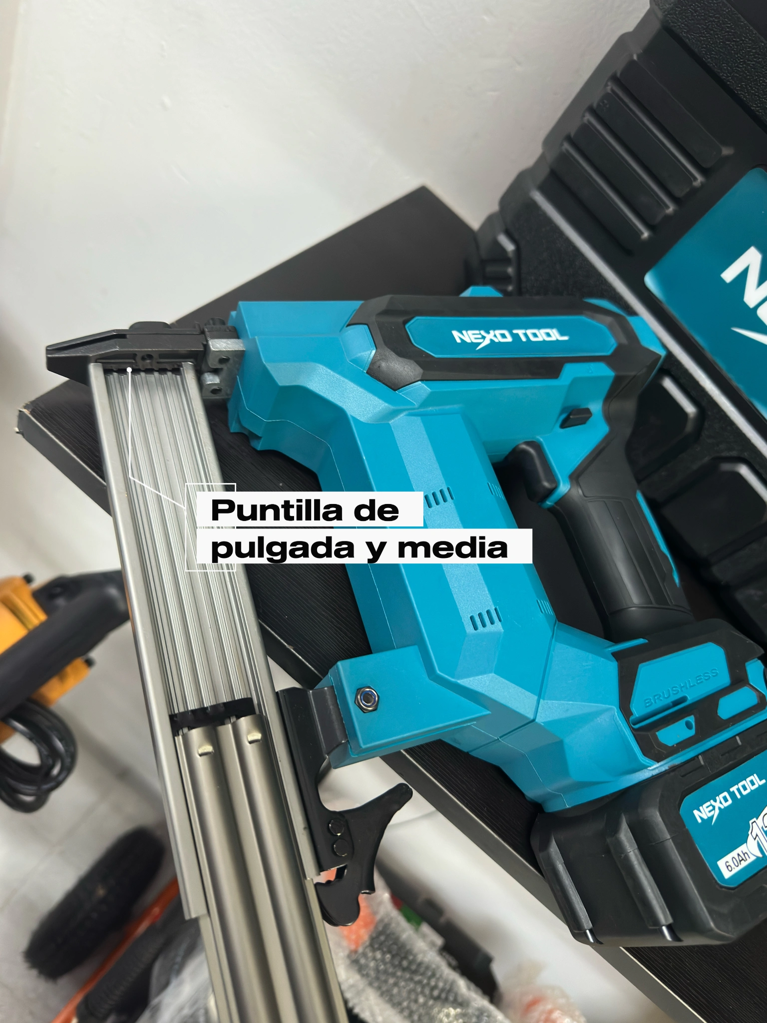 CLAVILLADORA DE PULGADA Y MEDIA 128 V - vista 2